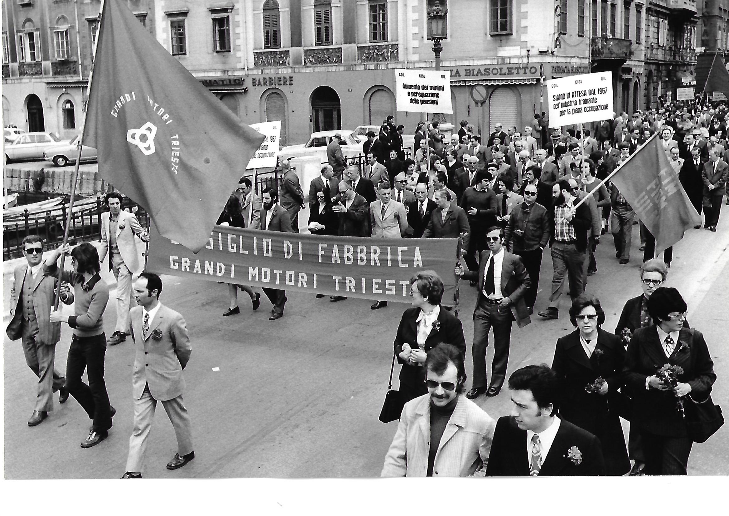 14 marzo 1969 - Trieste lavoratori scioperano unitariamente per ritardi nellattuazione piano CIPE